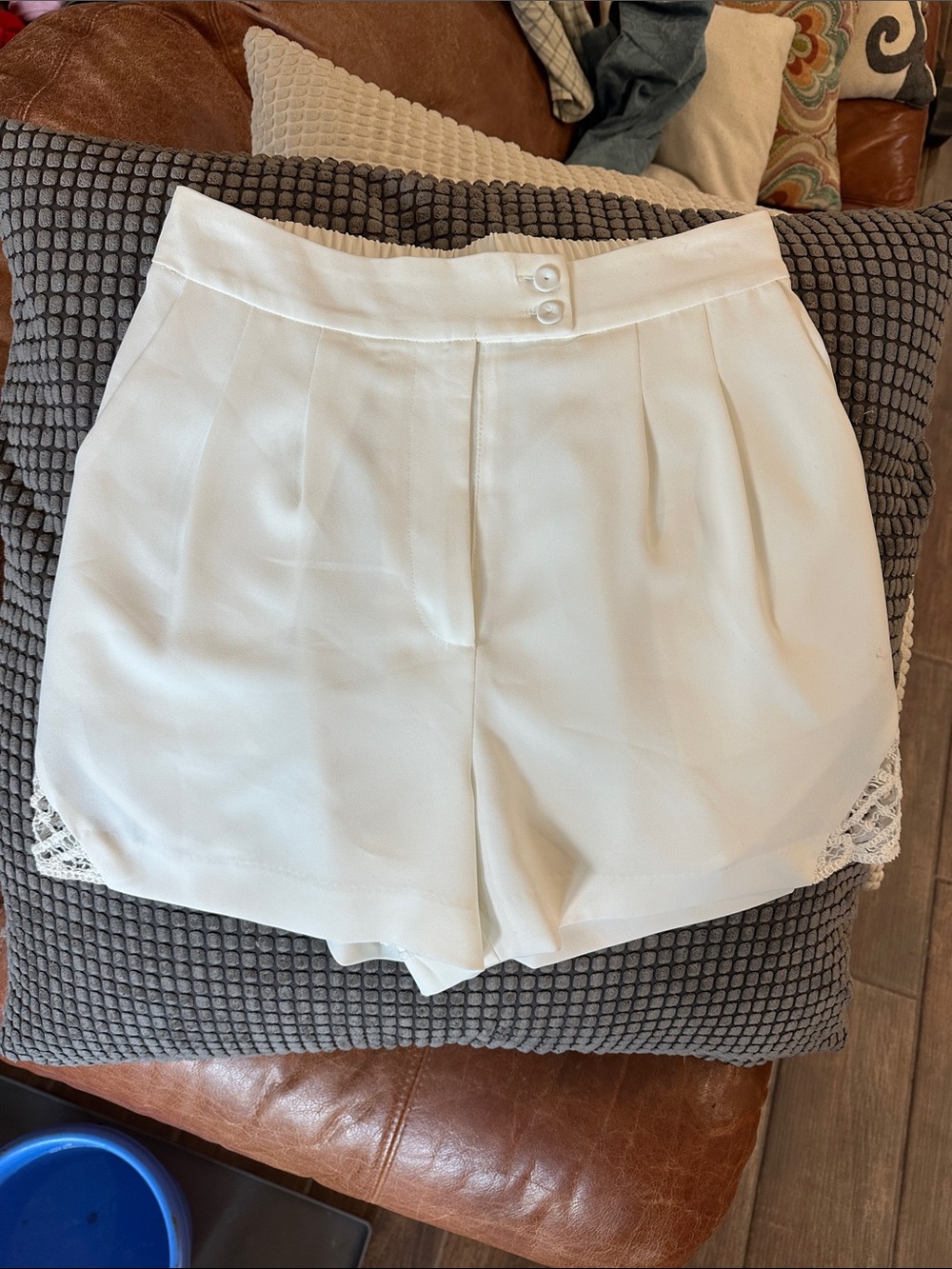 NWT Skyes Are Blue Ivory Crochet Lace High Rise Dress Shorts